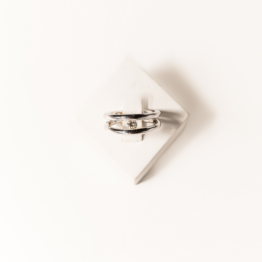 anello solitario con diamante